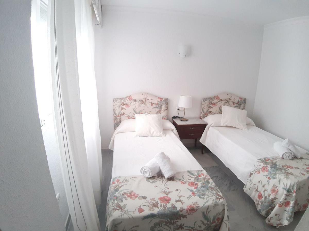 Spacious Beach Flat In Fuengirola - Los Boliches Ngoại thất bức ảnh